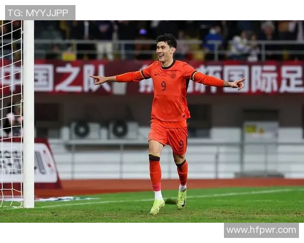 拜合拉木精彩破门助力深圳新鹏城迎来胜利时刻