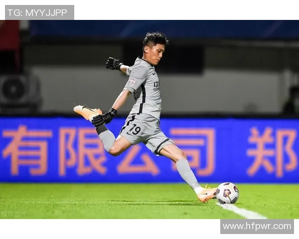 加克波精彩破门助力球队逆转胜利展现超强个人能力