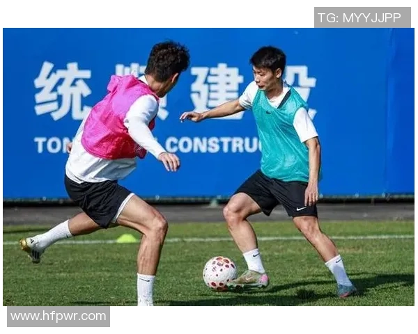 中超赛场精彩纷呈罗竞破门助力球队争冠之路