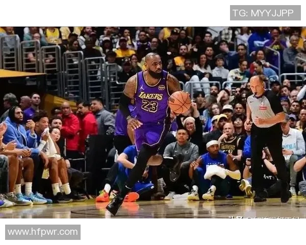 湖人再胜独行侠,詹姆斯表现出色 湖人再胜独行侠,詹姆斯表现出色